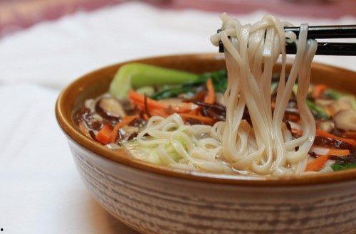 娱乐吃瓜酱天天吃面条,日日面条，天天吃瓜